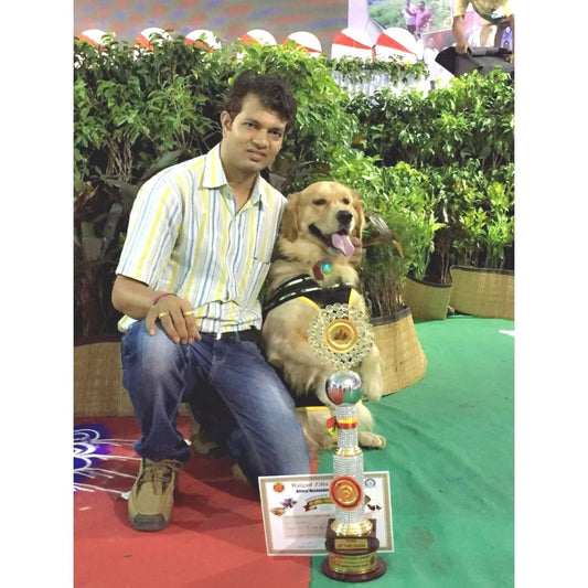Mahesh Baviskar Dog Trainer Mumbai